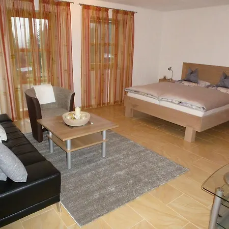 Haus Annemarie Apartamento *